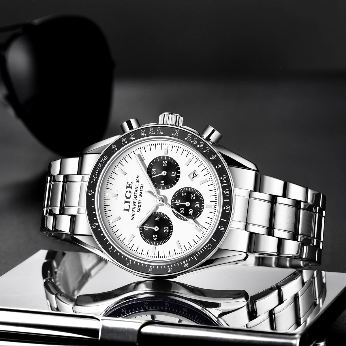 Maison Avelon Éclipse — Montre Homme Élégance Acier